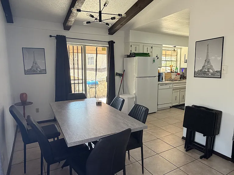 217 E Castellano Dr #A — Photo 4