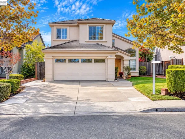 7896 Pineville Cir, Castro Valley, CA 94552
