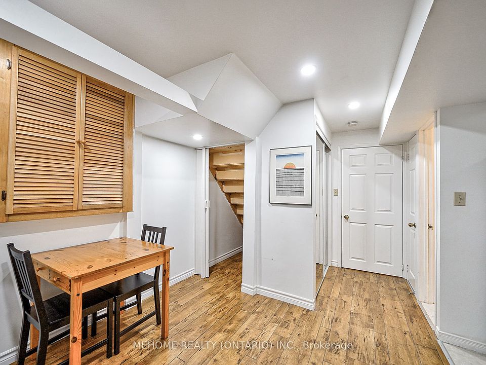 4230 Perivale Rd, Mississauga, ON L5C 3Y5 Zillow