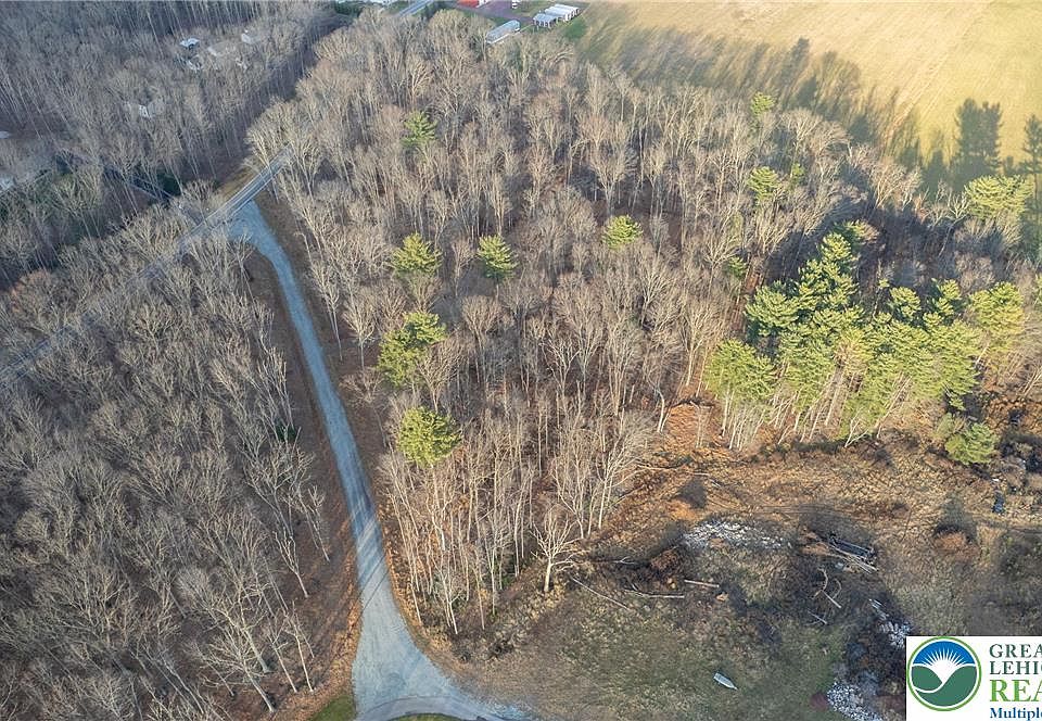 1st image of Packer Dr