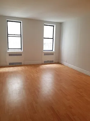 Rented by Marjorie Thompson, LREB | media 10