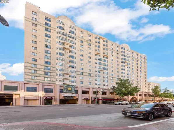 988 Franklin St APT 523, Oakland, CA 94607