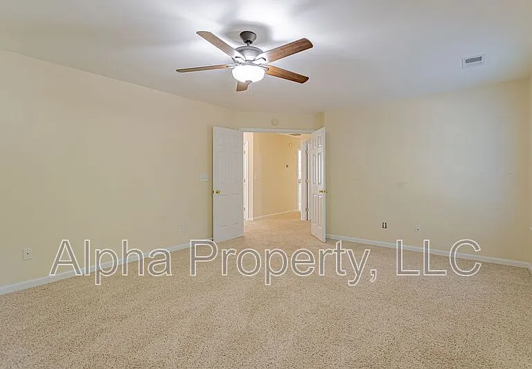 27 Lake Valley Ct — Photo 14