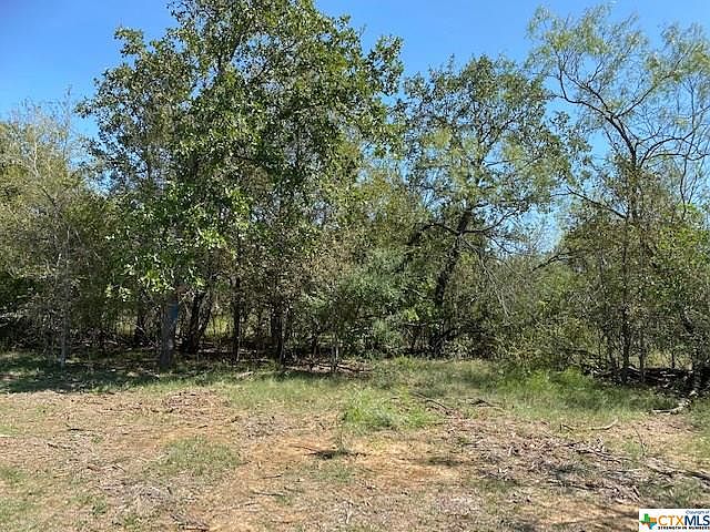 2nd image of 3425 Callihan Rd