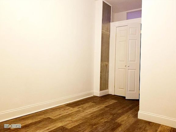 4th image of 818 Manhattan Ave APT 4R