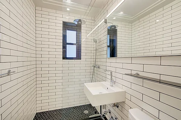 Sold by Akam Sales and Brokerage | media 34