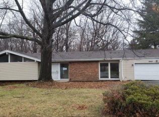 3647 Langton Rd, Cleveland Heights, OH 44121