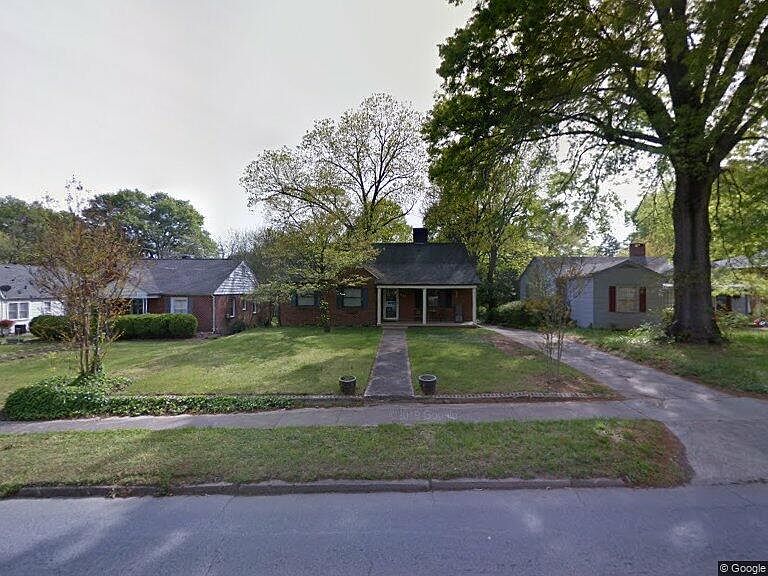 1st image of 637 N Center St