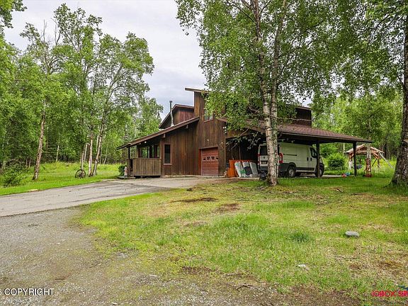 5th image of 2755 N Holly Way