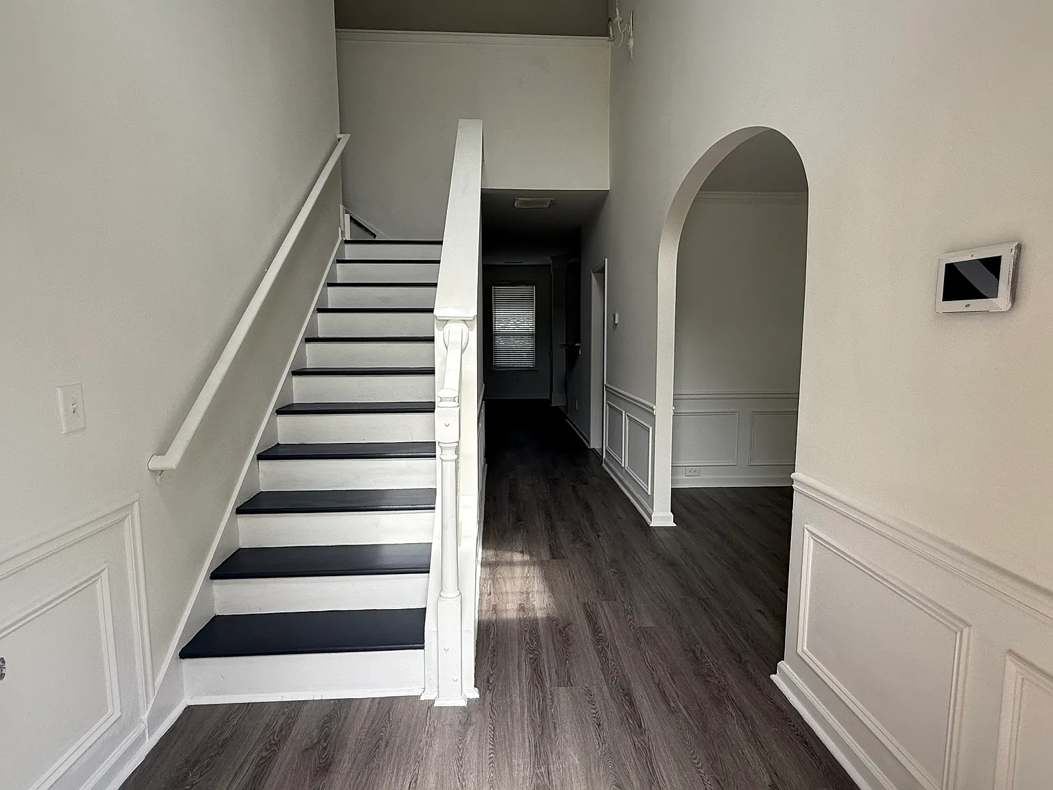 4 bed, 2554 sqft, $2,350 — Photo 3