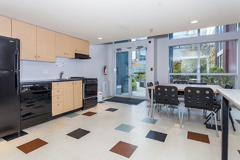 Vancouver Apartment for rent - 1 Bedroom — photo 28