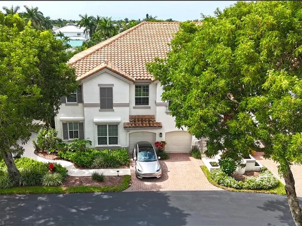 181 Colonade CIR #1405, NAPLES, FL 34103