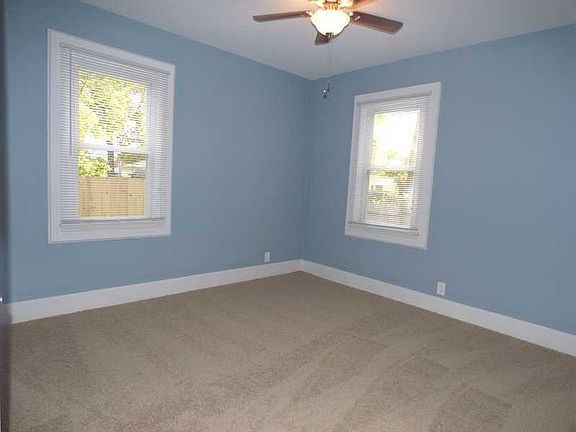 5th image of 1447 Woodlawn Ave