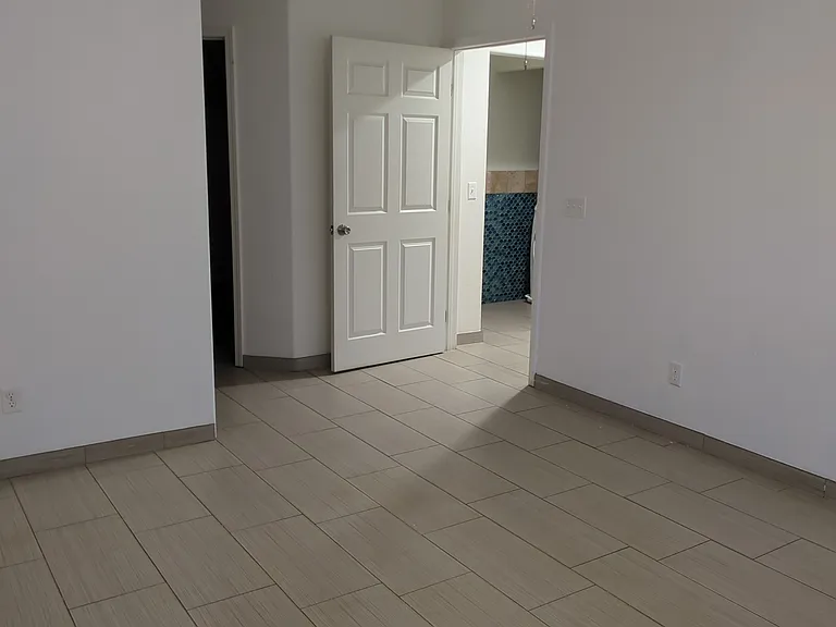 17582 Arrow Blvd #15 — Photo 11