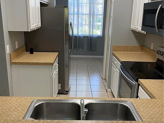 3rd image of 7881 Lake Sawgrass Loop APT 5112