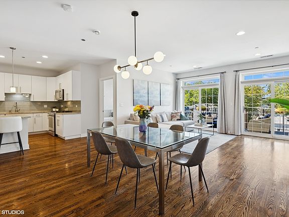 3rd image of 3844 N Ashland Ave Unit 45