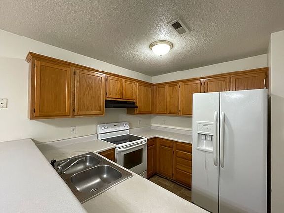 5th image of 5910 Meadow Hill Dr