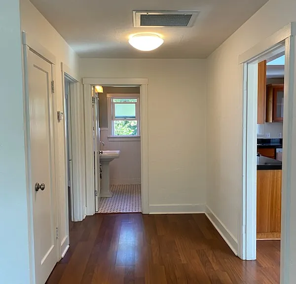 18185 Barrett Ave — Photo 7