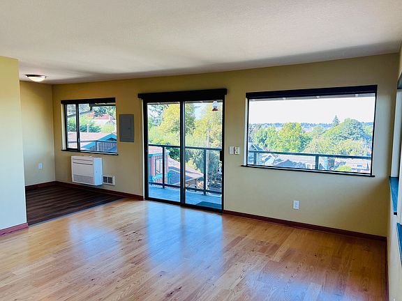 3rd image of 1515 NW 28th Ave APT 4