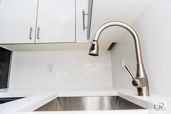 Rented by Urban Realty NYC | media 51