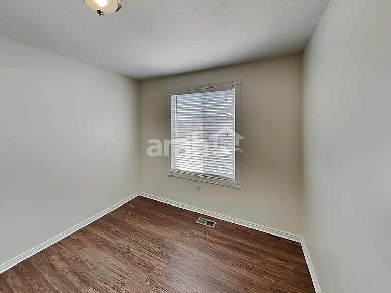 2862 W 2175 S — Photo 16