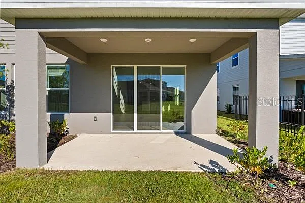 4 bed, 3.5 bath, 1989 sqft, $3,000 — Photo 4