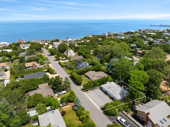 25 Gannet Dr, Montauk, NY 11954