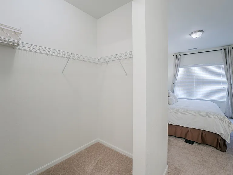 Aldara Apartments — Photo 13
