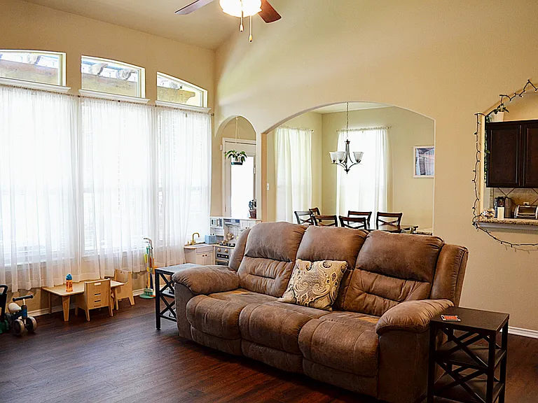 5407 Sulfur Spring Dr — Photo 9