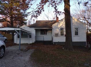 306 E Jefferson Ave, Richland, MO 65556