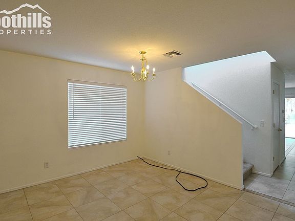 5th image of 3403 W Sagebrush Hills Ct