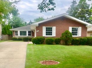 825 Austin Ave, Park Ridge, IL 60068