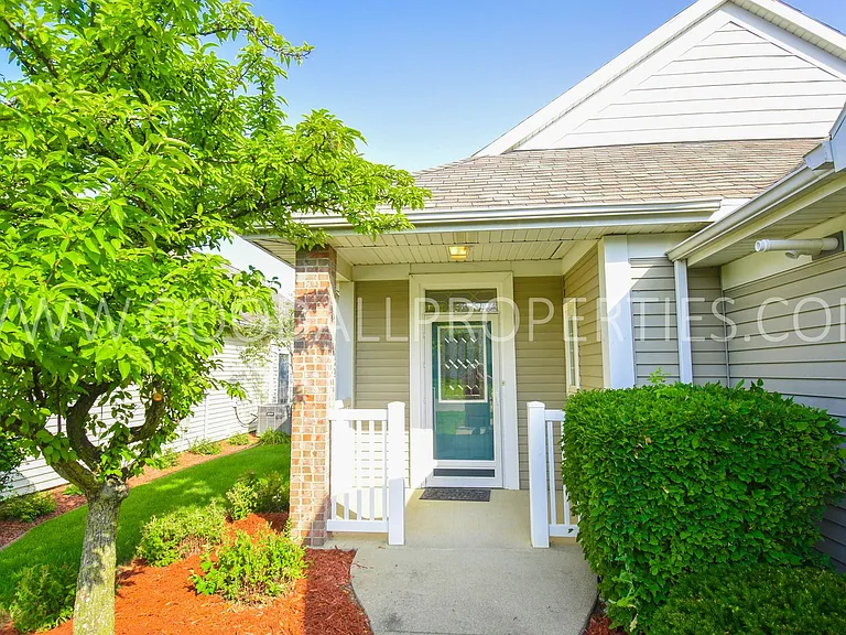 6200 Ep True Pkwy #128 — Photo 4
