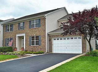 344 Foxford Dr, Cary, IL 60013