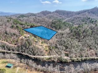 8.43 River Cove Ln, Hayesville, NC 28904