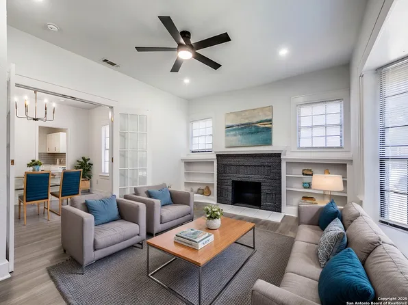 214 W Huff Ave, San Antonio, TX 78214