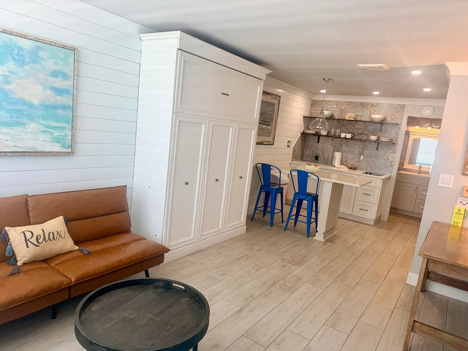 Studio, 330 sqft, $1,700 — Photo 3