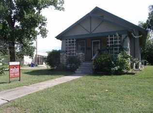 805 W 7th St, Junction City, KS 66441