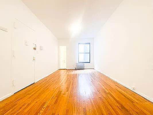 1st image of 446 W 58th St APT 5W