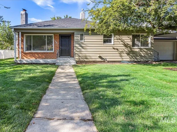 1009 S Day Dr, Boise, ID 83705