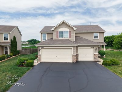 (Undisclosed Address), Hampshire, IL, 60140