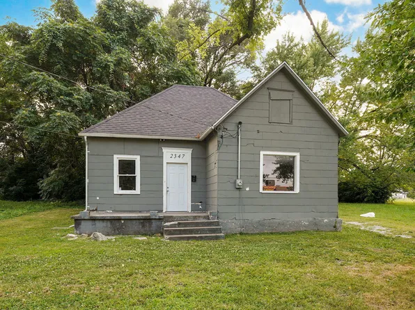 2347 N Lyon Avenue, Springfield, MO 65803