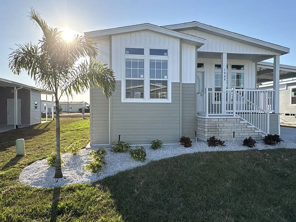 3 bed, 2.0 bath, 1539 sqft, $1,499 — Photo 4