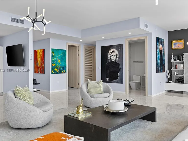 1000 Brickell Plz #Penthouse 5304 — Photo 12