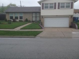 1122 E 160th Pl, South Holland, IL