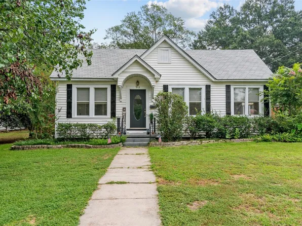 912 Elm St, Minden, LA 71055