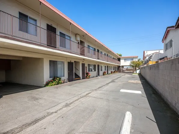 Emerald Crest Apartment Homes, 7210 E Richfield St APT 7, Paramount, CA 90723