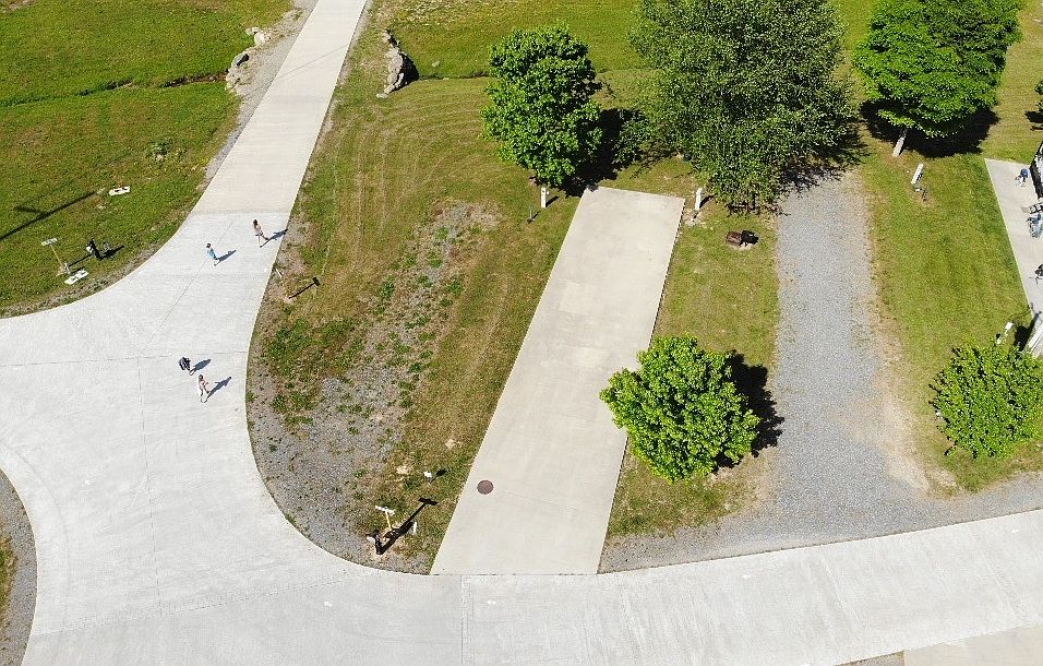 2nd image of 64 Mountain Meadows Dr