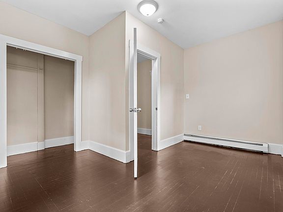 5th image of 260 Orchard St #1