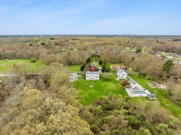 163 Baker Rd W, Taunton, MA 02780